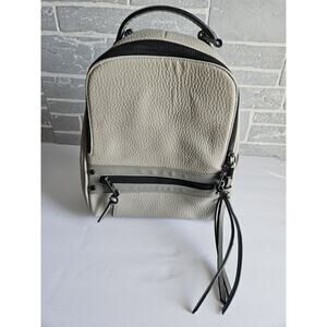 New WO Tags Moda Luxe Gray Mini Backpack Purse